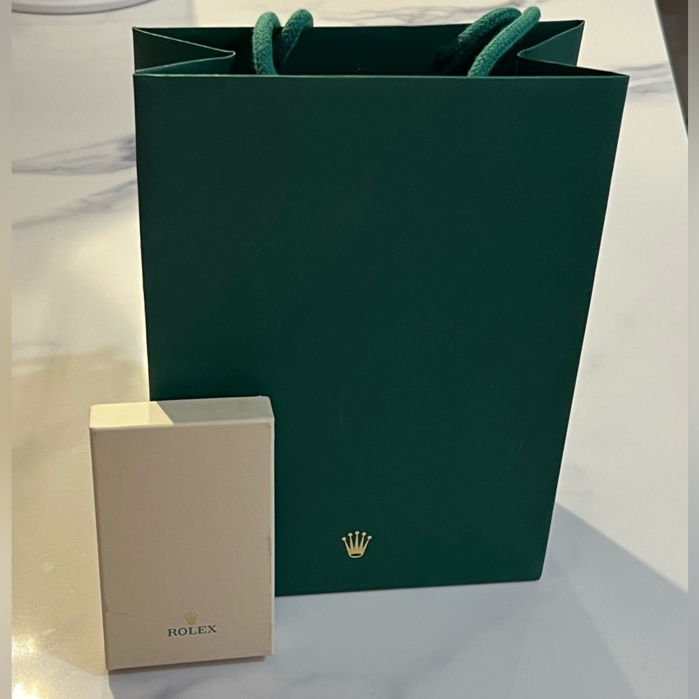 100% Authentic Rolex Green Gift Bag & box